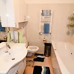 Vlado 아파트