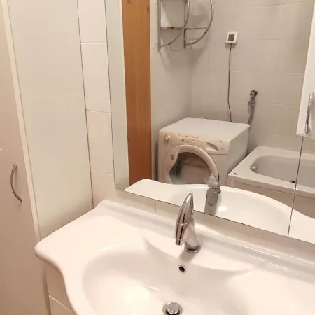 Vlado Appartamento Zara